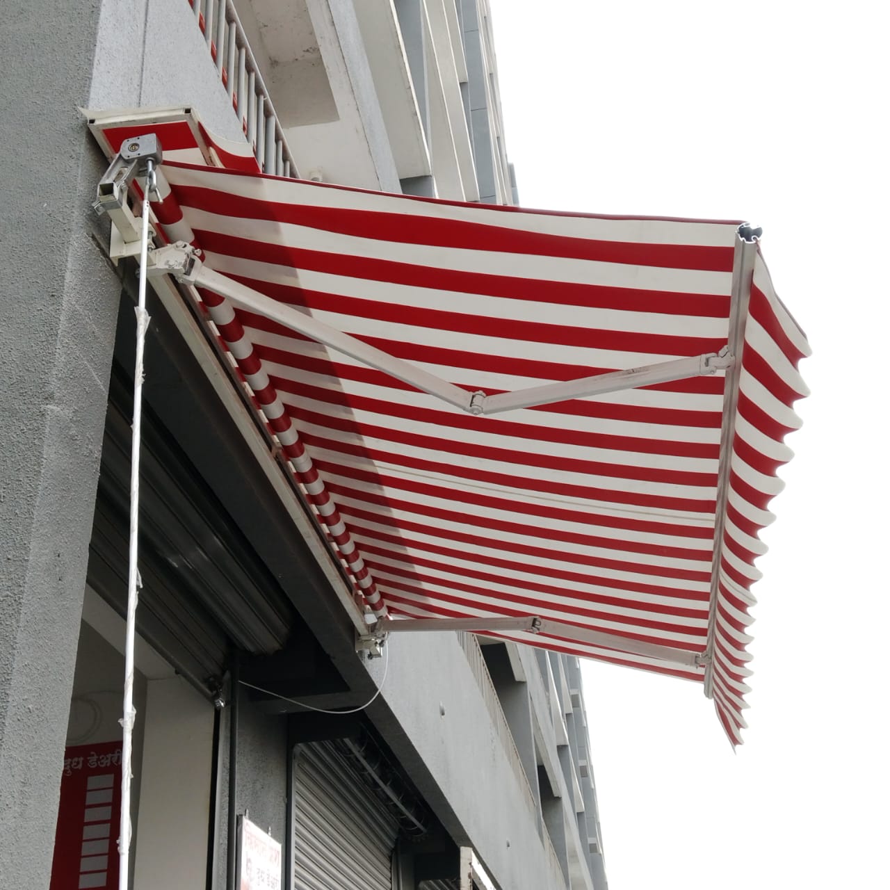 Foldable Awning